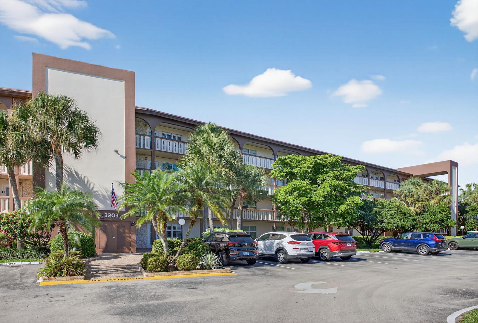 3203 Portofino Point L4, Coconut Creek, FL 33066