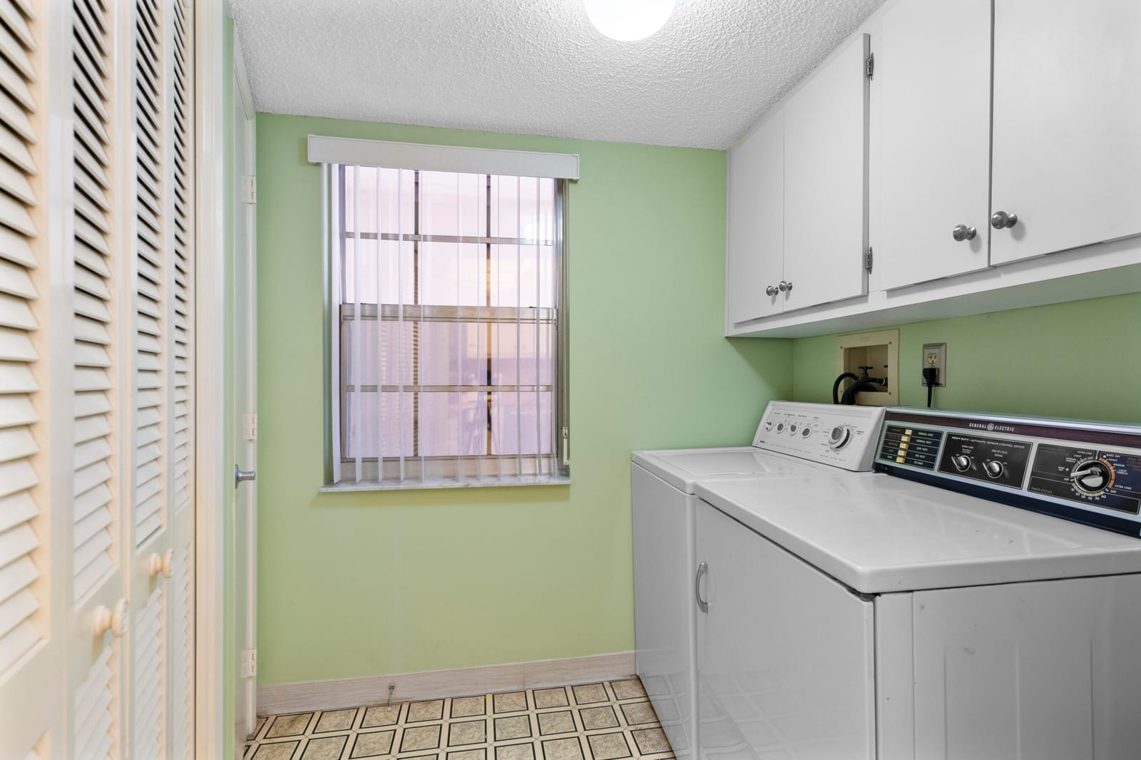 3499 Oaks Way 806, Pompano Beach, FL 33069 photo 14
