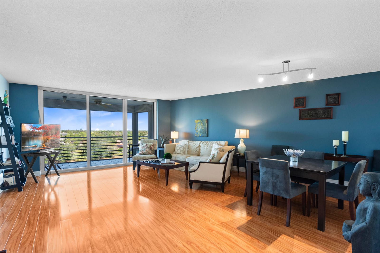 3499 Oaks Way 806 — photo 3