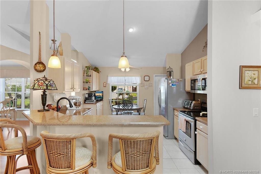 526 NE Vanda Terrado, Jensen Beach, FL 34957 photo 10