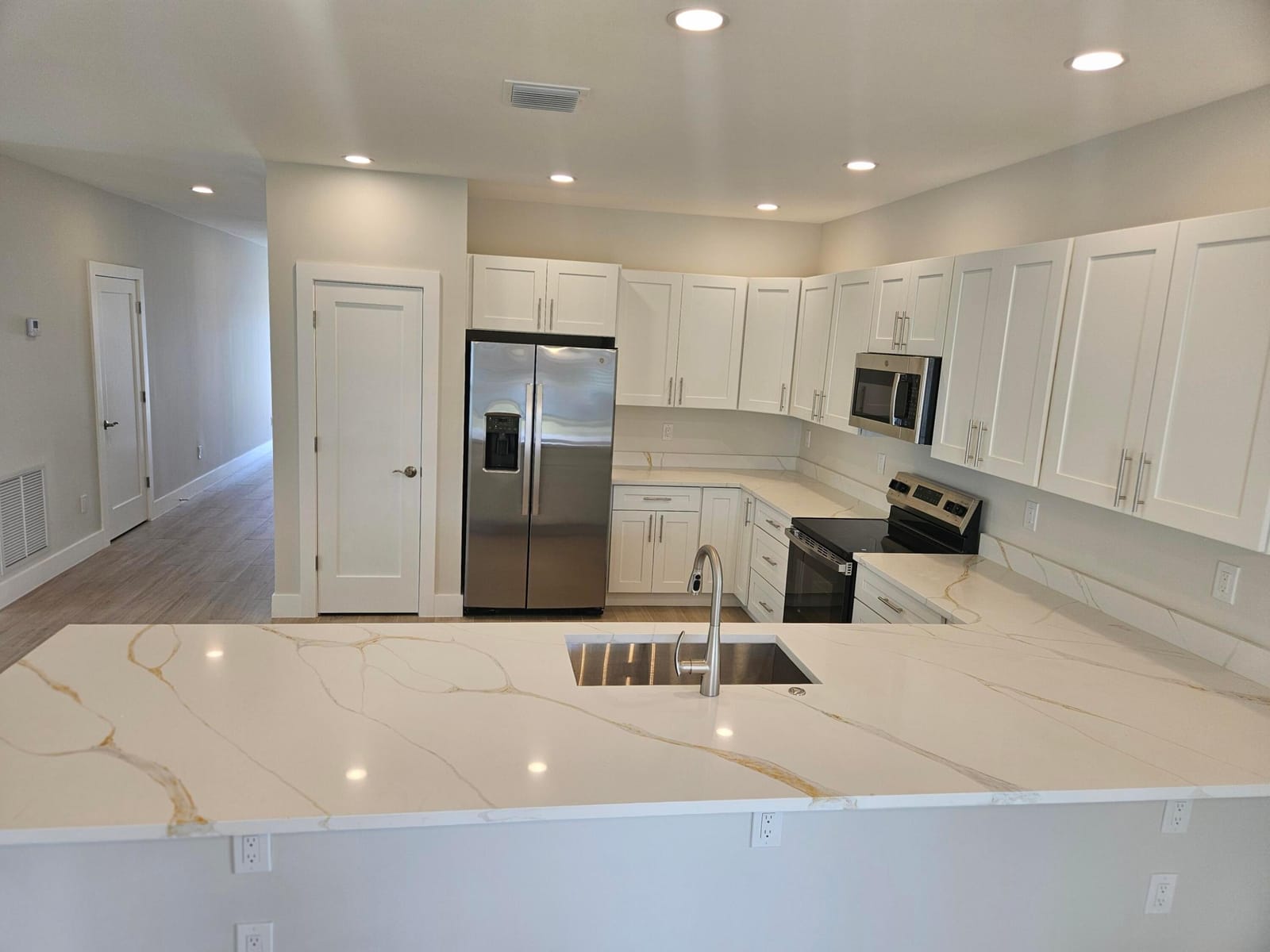 3838 SE Grant Street, Stuart, FL 34997 photo 12