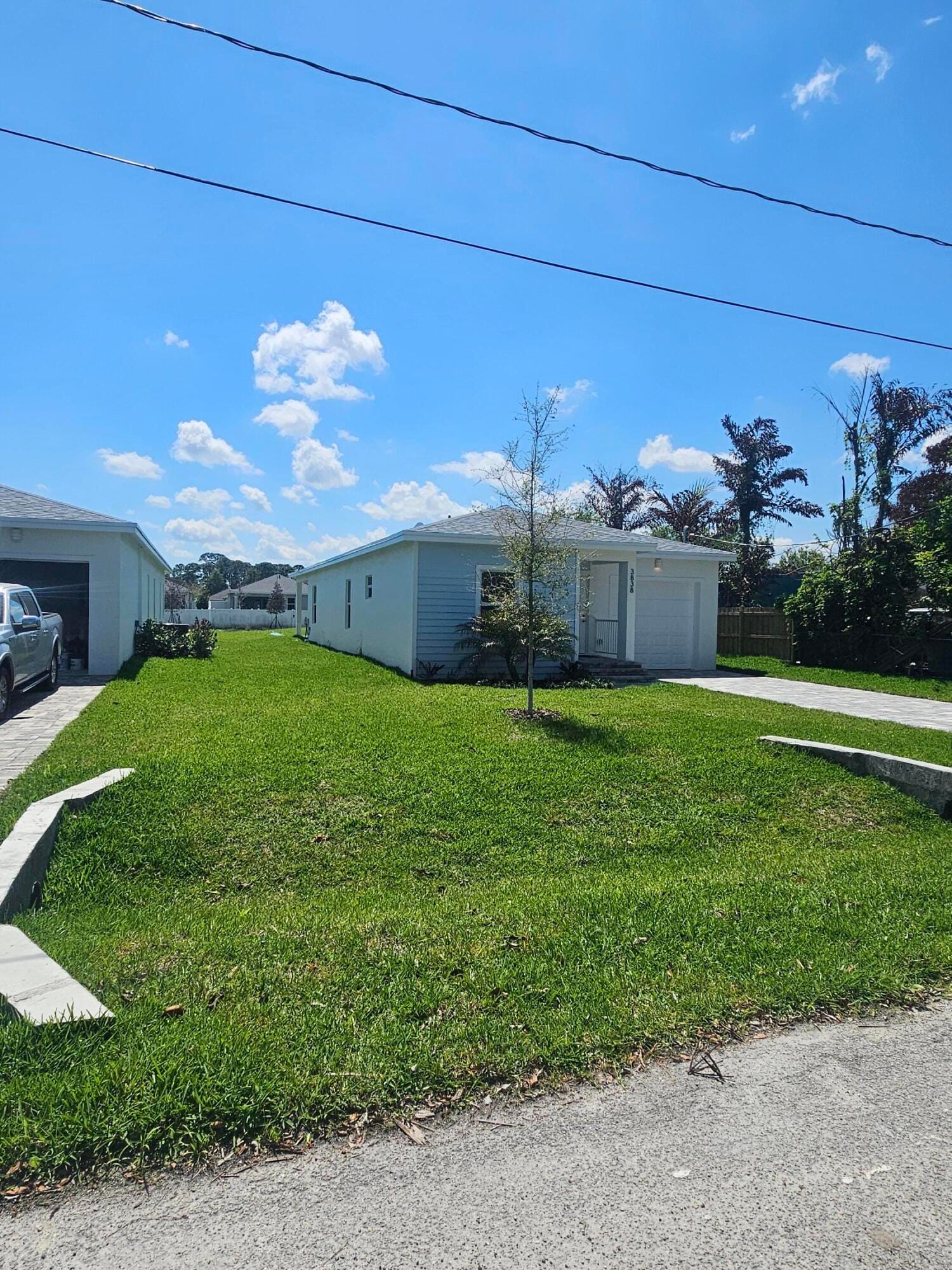 3838 SE Grant Street, Stuart, FL 34997 photo 3