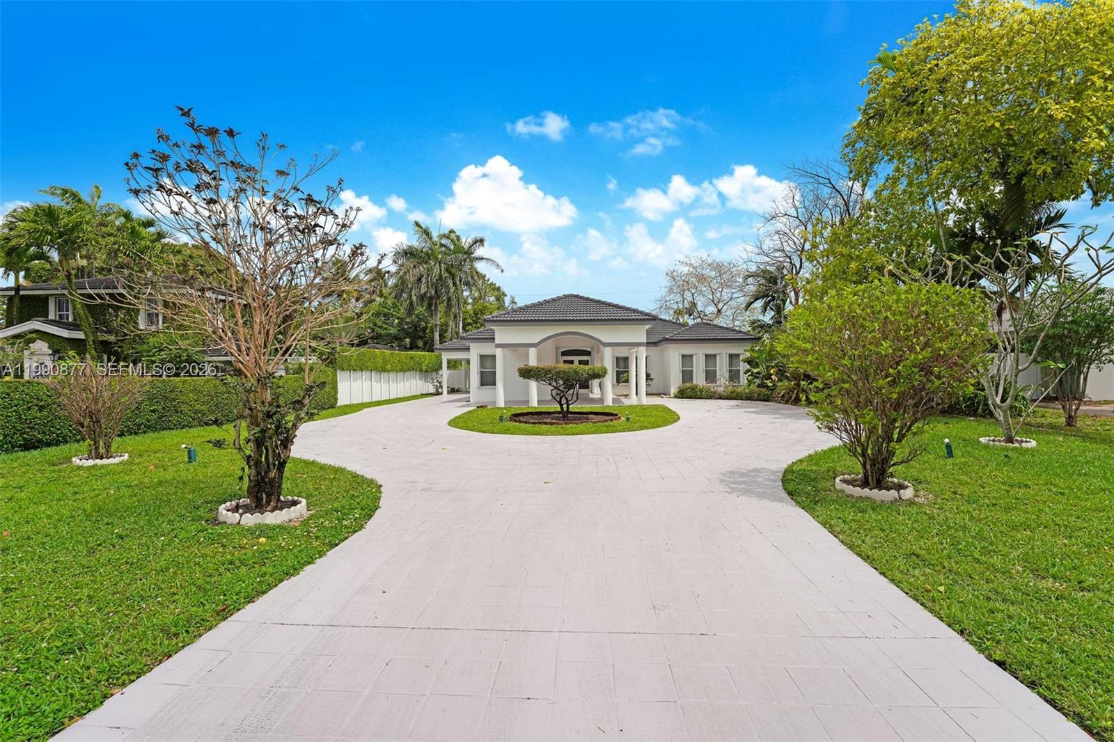 69 S Royal Poinciana Boulevard, Miami Springs, FL 33166, Miami Springs