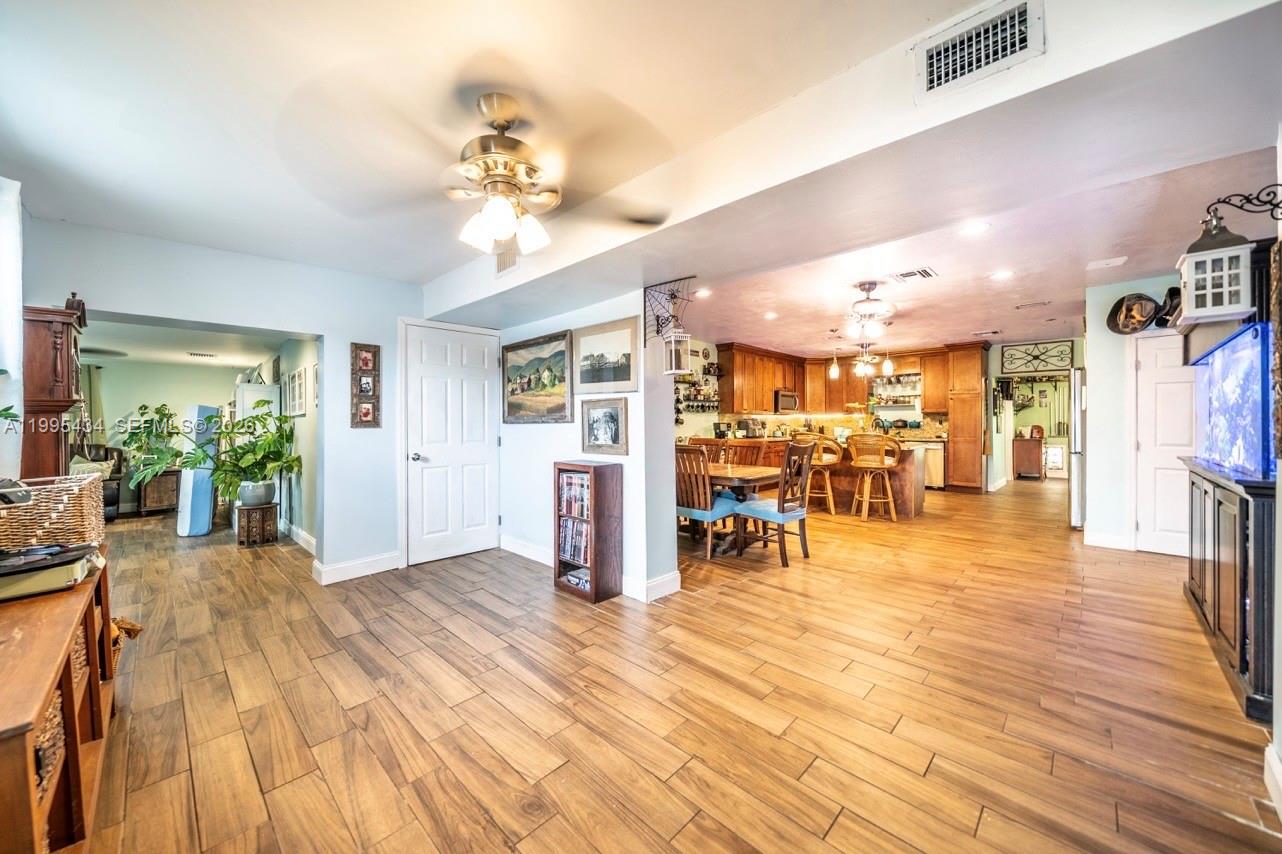 6890 SW 57th Street, Davie, FL 33314, Davie