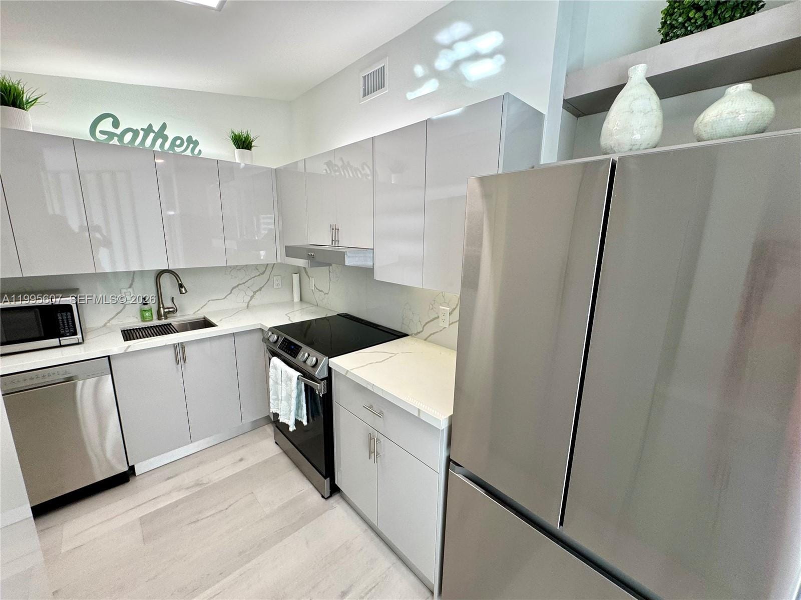 2406 Marathon Lane, Fort Lauderdale, FL 33312 photo 12