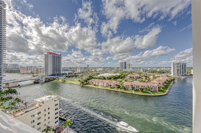 3800 S Ocean Drive 1606, Hallmark Of Hollywood, Hollywood, FL
