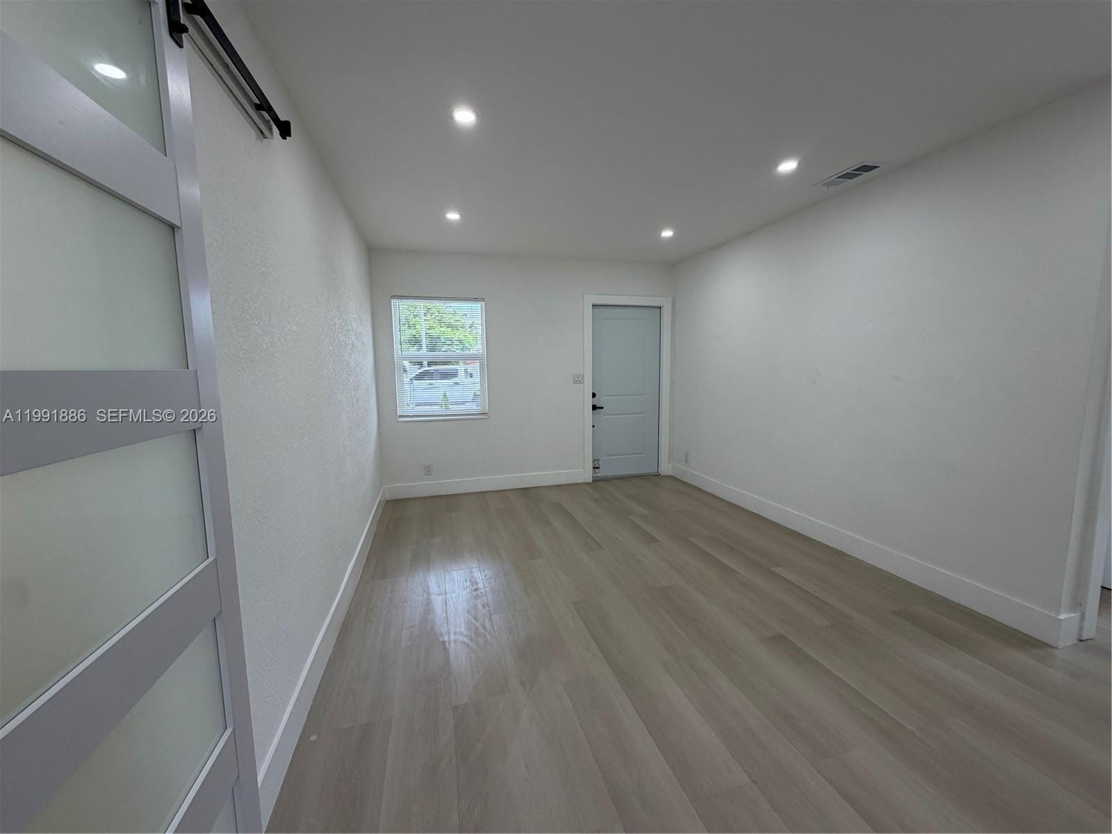 1766 Lauderdale Manor Drive — photo 7
