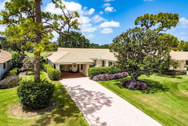 4511 Meadowlark Lane, Boynton Beach, FL 33436