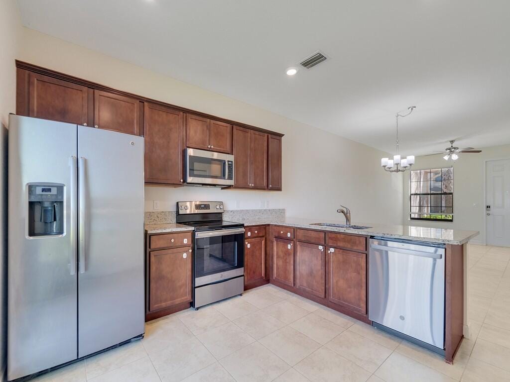 9878 E Villa Circle, Vero Beach, FL 32966 photo 16