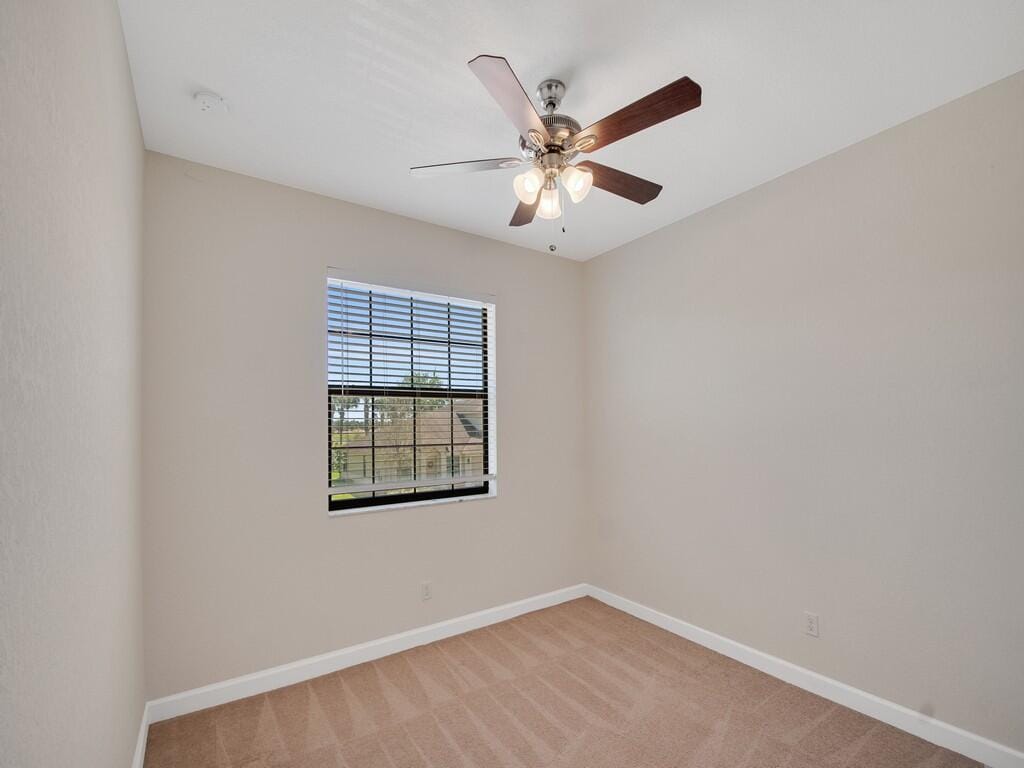 9878 E Villa Circle, Vero Beach, FL 32966 photo 25