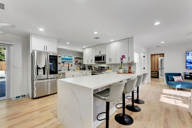 707 W Boulevard Chatelaine, sold in Chatelaine, Delray Beach, FL