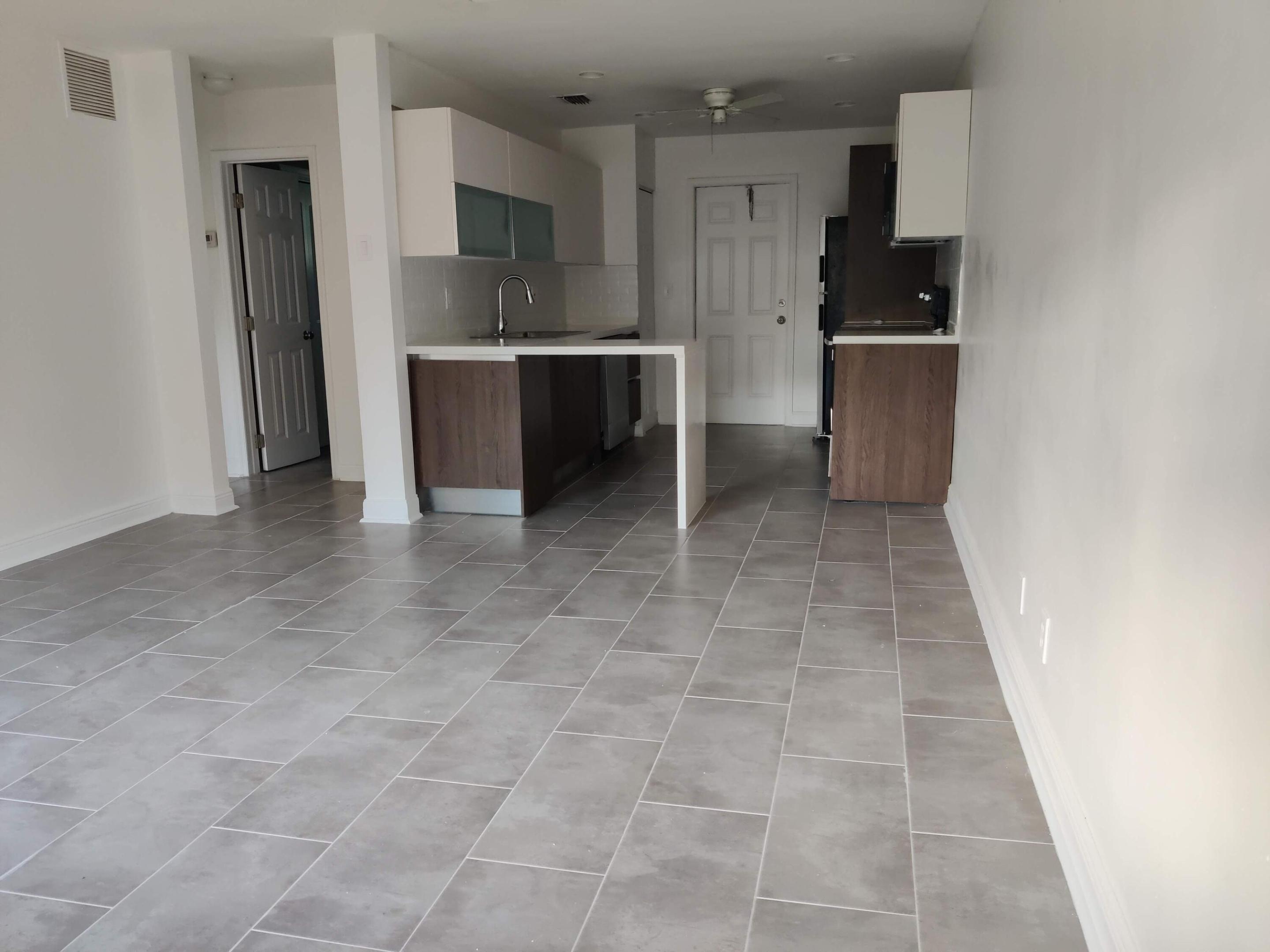 4905 N Flagler Drive 4, West Palm Beach, FL 33407, West Palm Beach