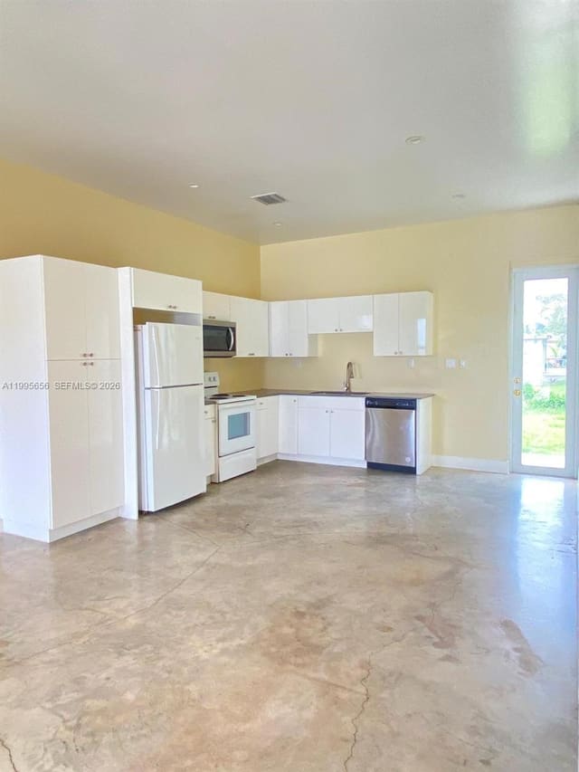 12150 SW 213th Street 12150, Miami, FL 33177