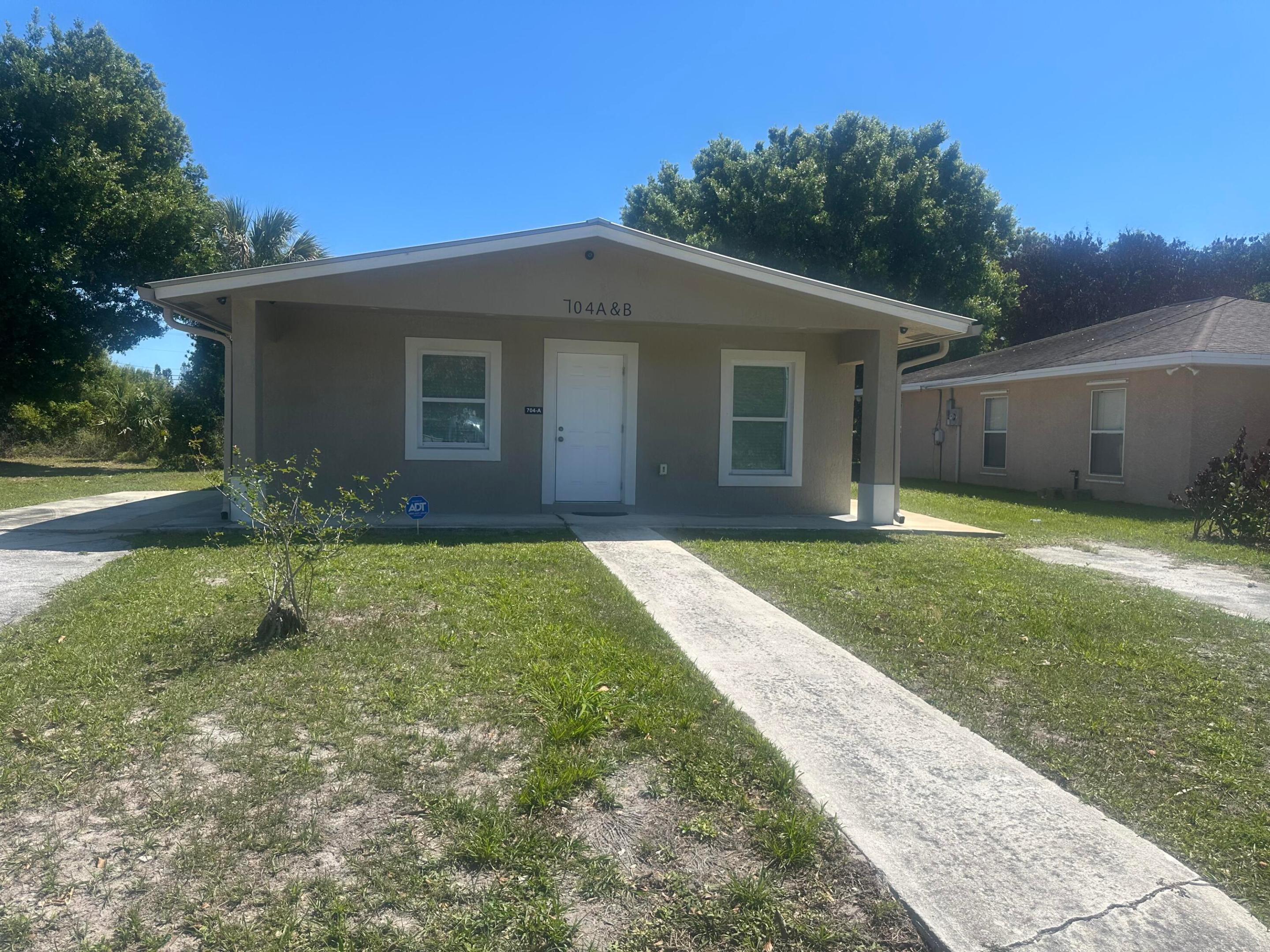 704 N 18th Street B, Fort Pierce, FL 34950, Fort Pierce