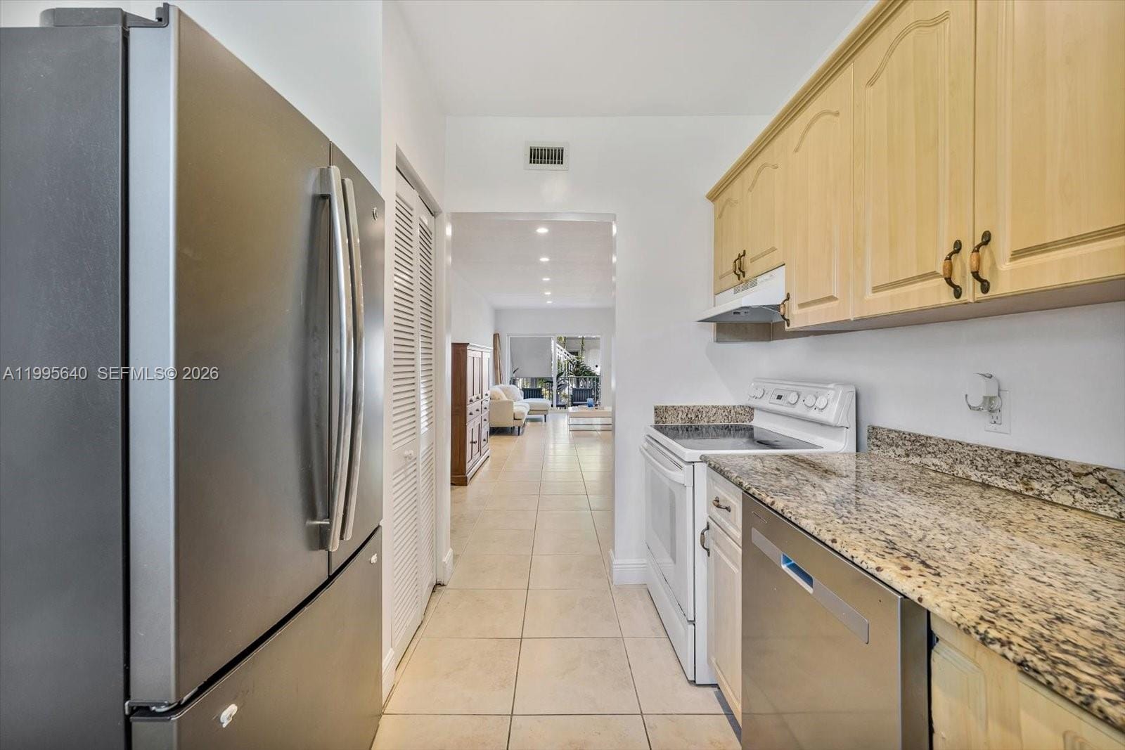 9260 Bay Harbor Terrace 3, Bay Harbor Islands, FL 33154 photo 13