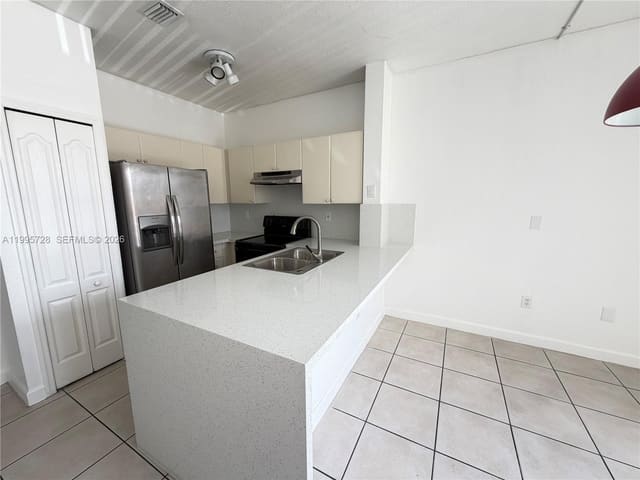 7080 NW 177th Street 209-13, Hialeah, FL 33015