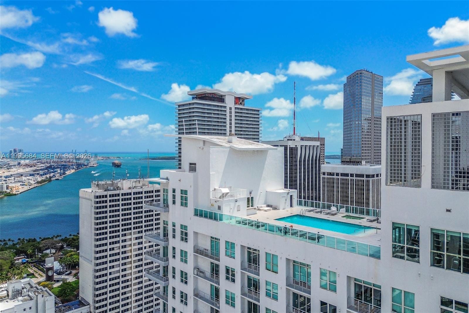 133 NE 2nd Avenue 611, Miami, FL 33132 photo 2