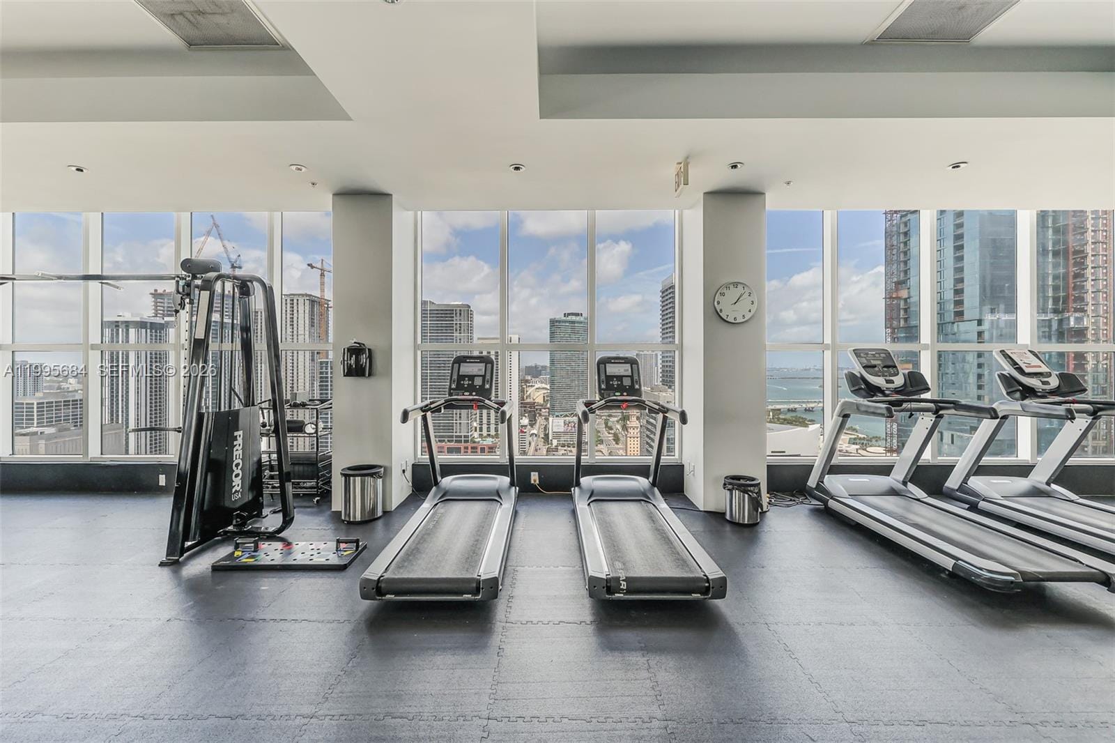 133 NE 2nd Avenue 611, Miami, FL 33132 photo 14