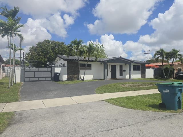 9725 SW 15th Street, Miami, FL 33174
