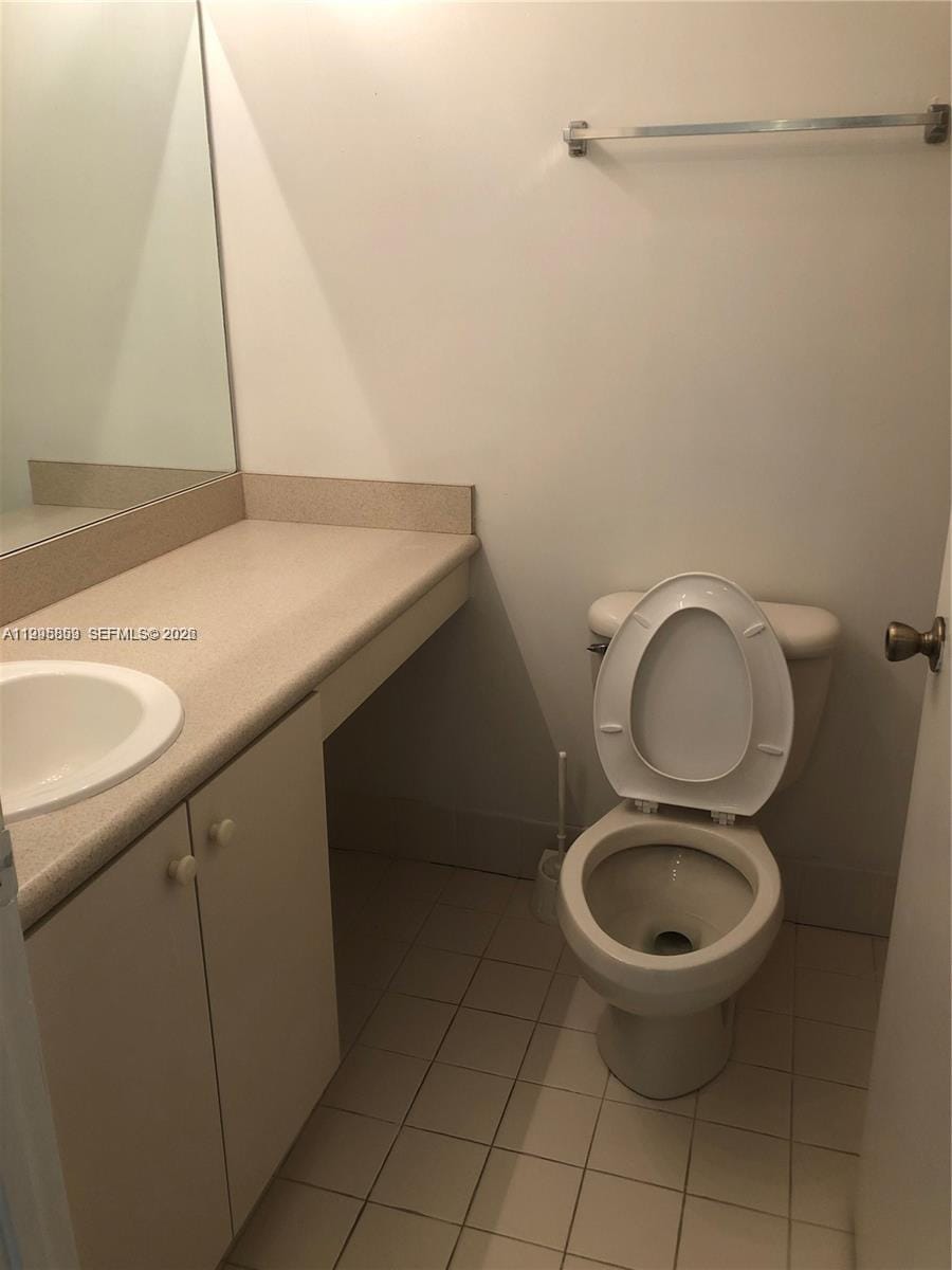 157 Hidden Ct Road I-48, Hollywood, FL 33023 photo 20