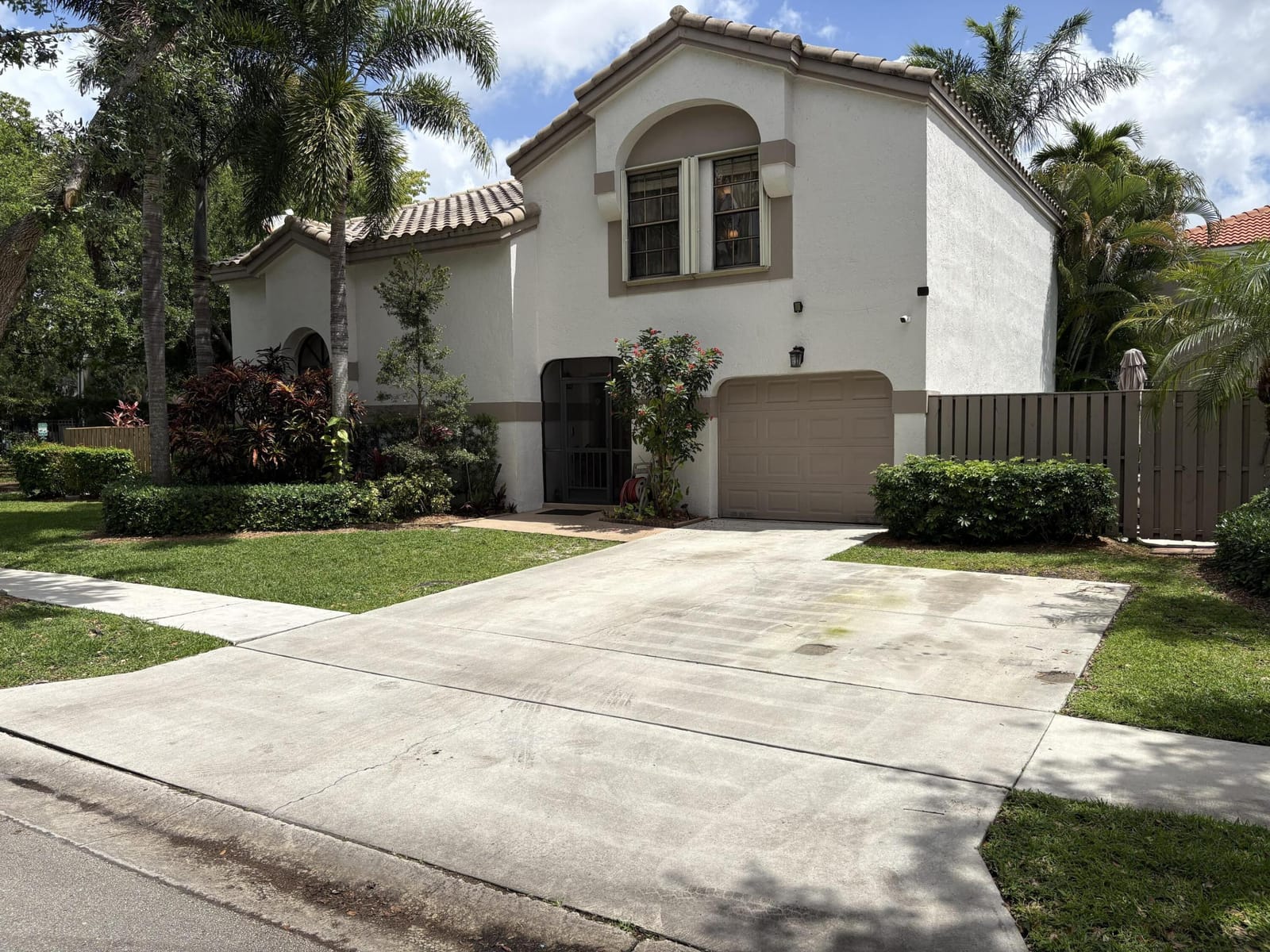 1750 NW 107th Way — photo 1