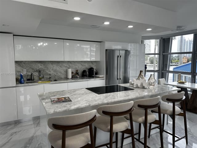 19195 NE 36th Court 201, Aventura, FL 33180