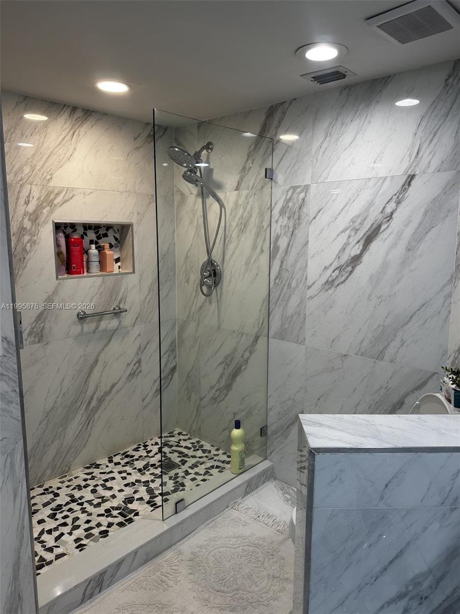 19195 NE 36th Court 201 — photo 10