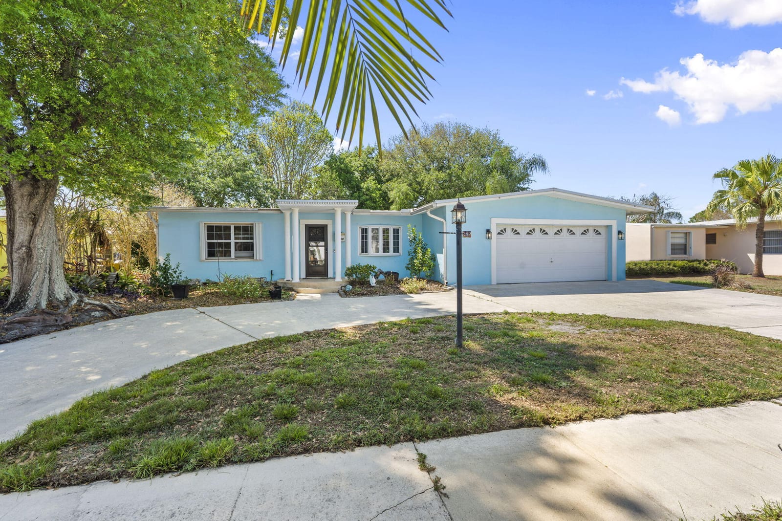3296 SE Monte Vista Street, Port St. Lucie, FL 34952