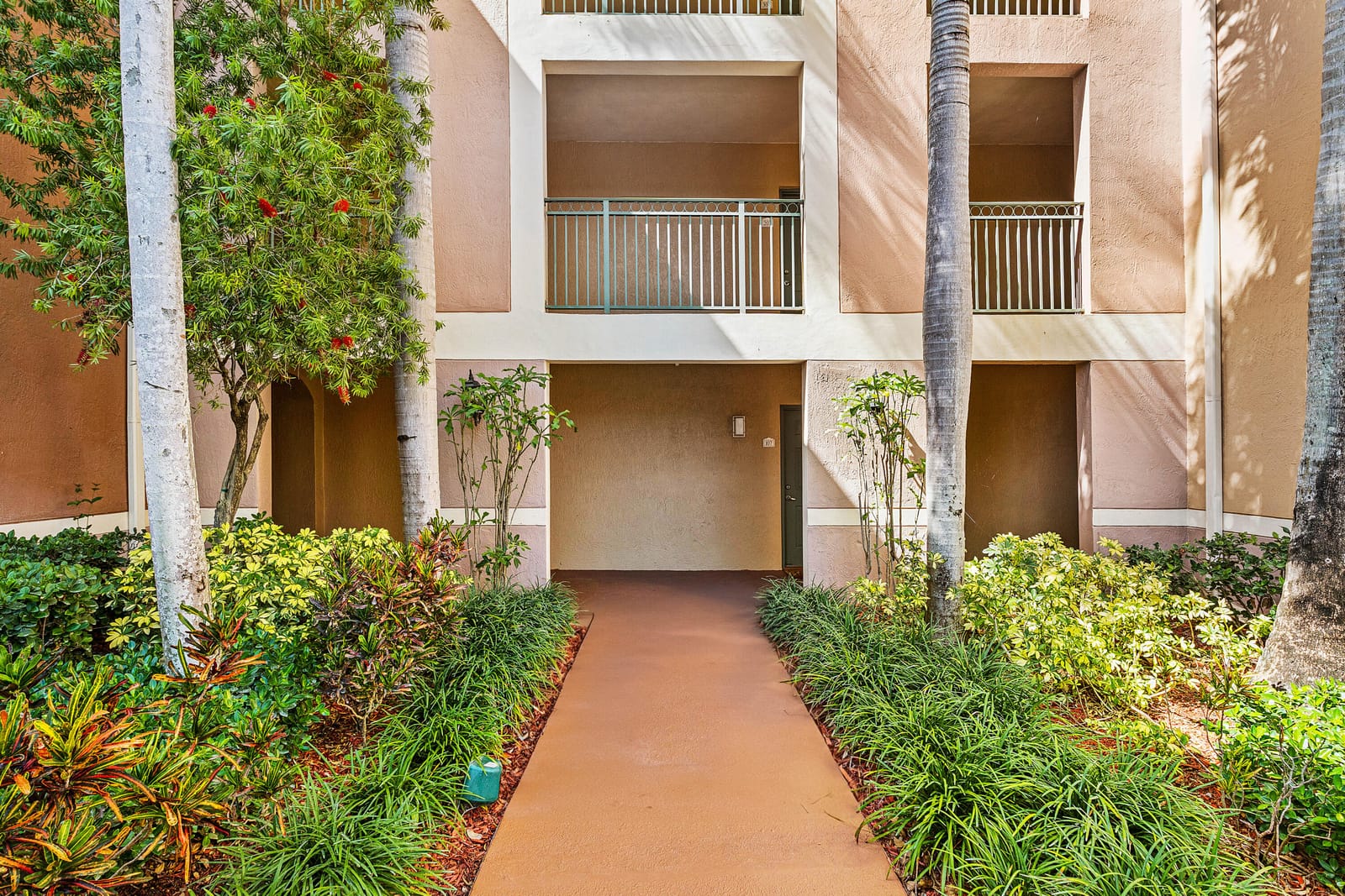 11770 St Andrews Place 304, Wellington, FL 33414 photo 4
