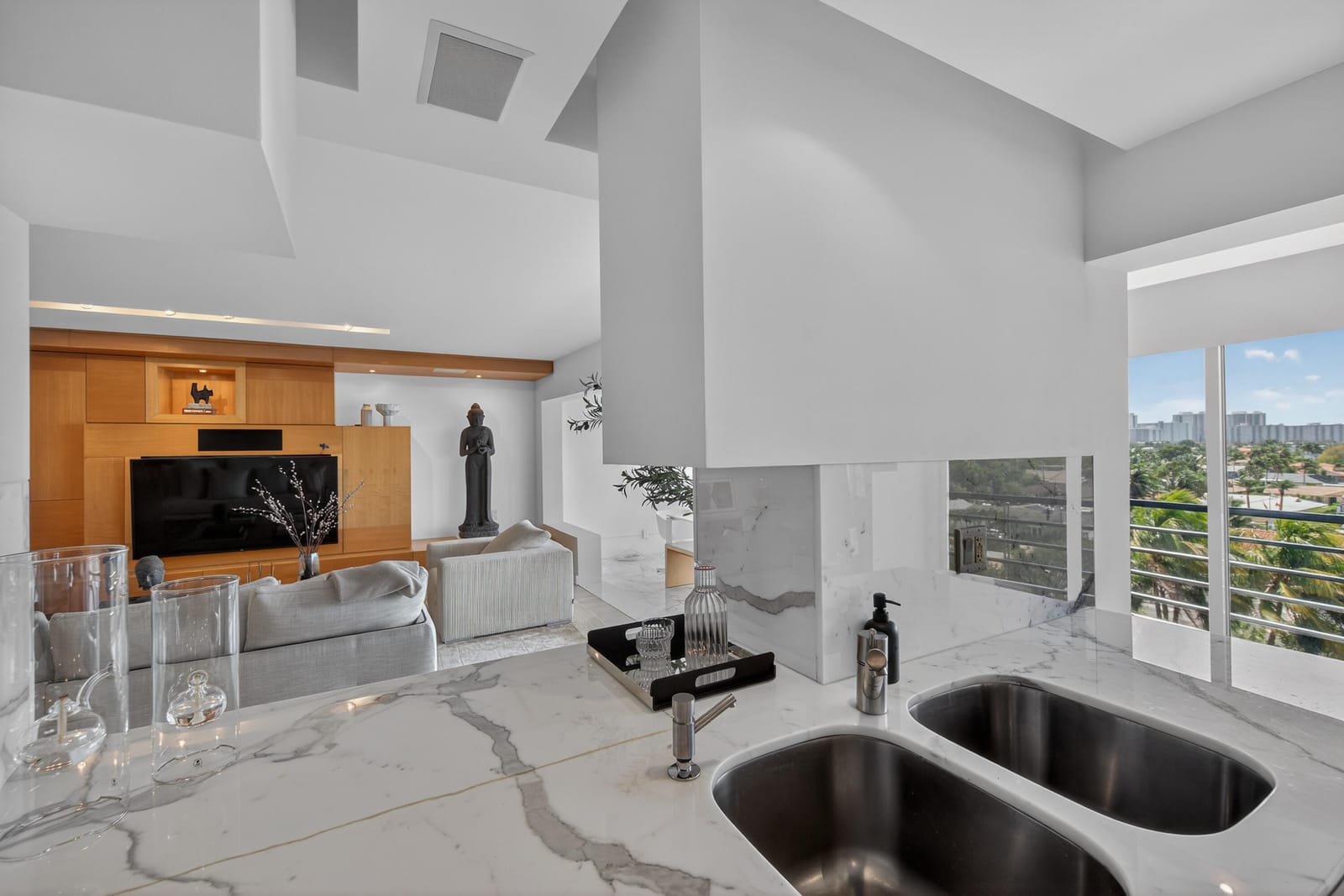 3050 NE 47th Court NE 607, Fort Lauderdale, FL 33308 photo 8