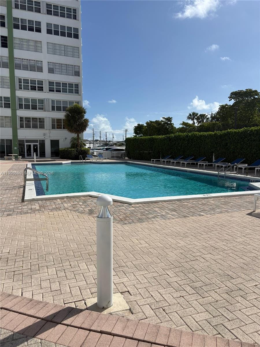 2150 Sans Souci Boulevard B1605, North Miami, FL 33181 photo 3