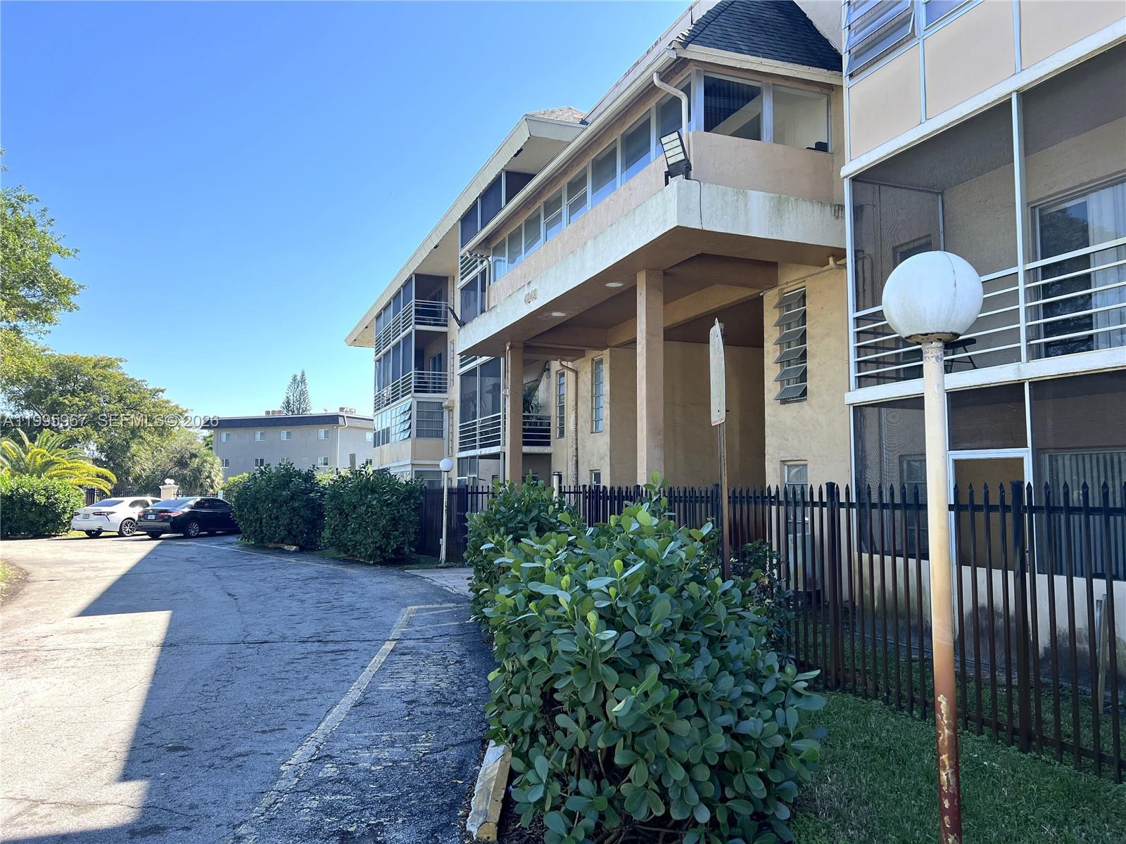 4848 NW 24th Court 325, Lauderdale Lakes, FL 33313, Lauderdale Lakes