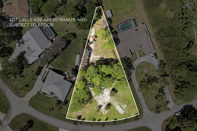 5015 Deer Run Drive, sold in Holiday Pines Subdivision Phase Iii, Fort Pierce, FL