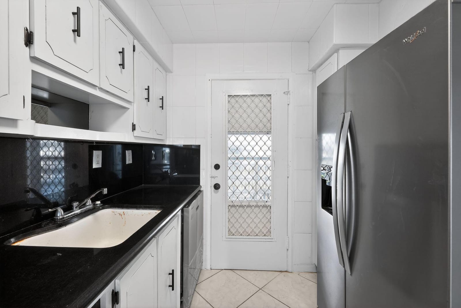 400 Golden Isles Drive 37, Hallandale Beach, FL 33009 photo 14