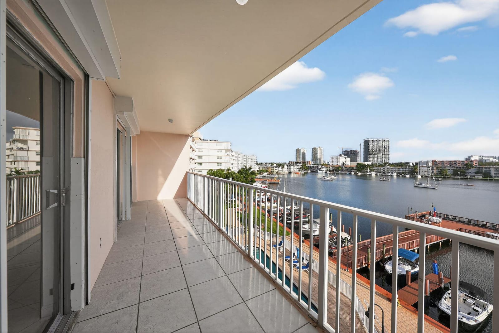 400 Golden Isles Drive 37, Hallandale Beach, FL 33009 photo 27