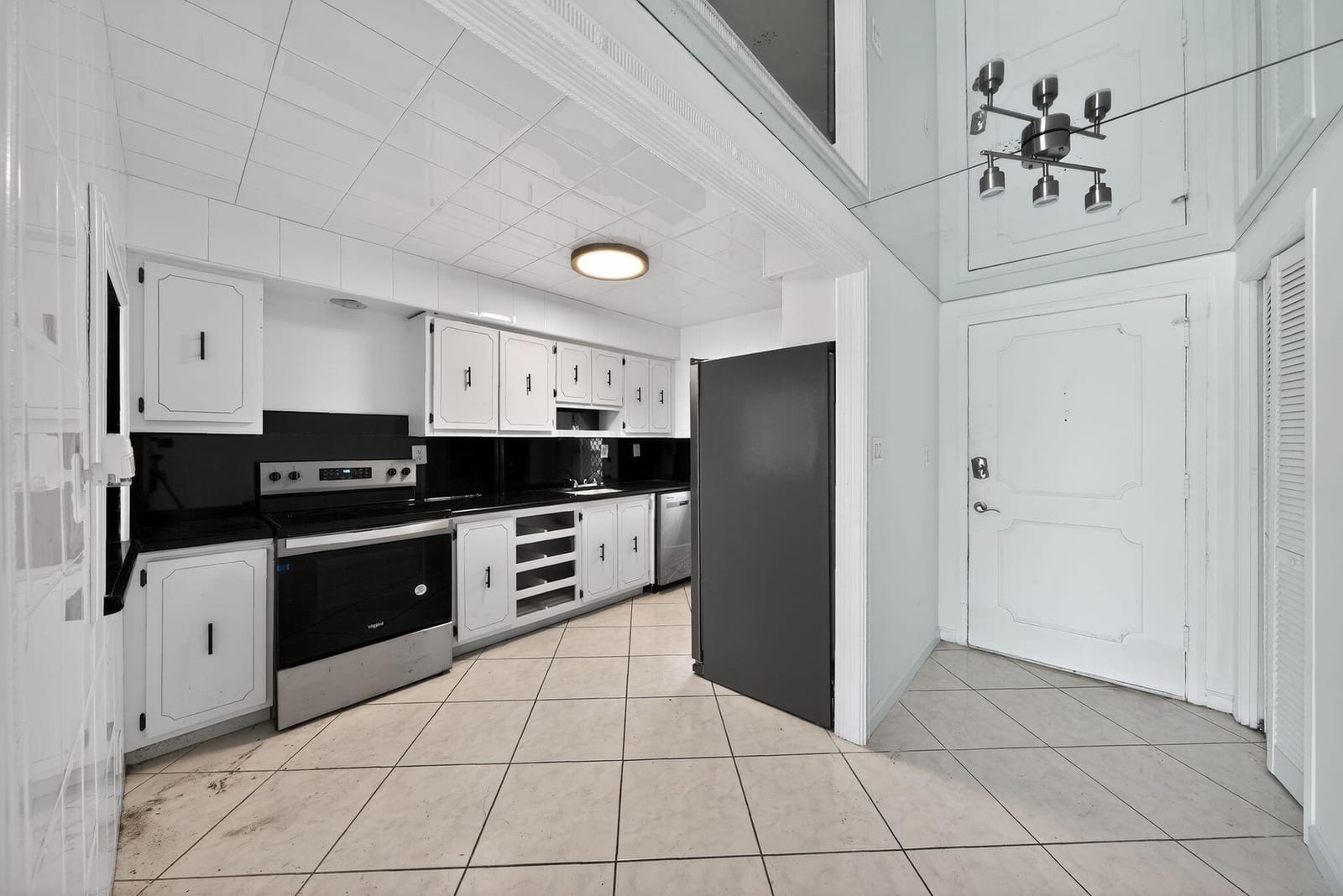 400 Golden Isles Drive 37, Hallandale Beach, FL 33009 photo 10