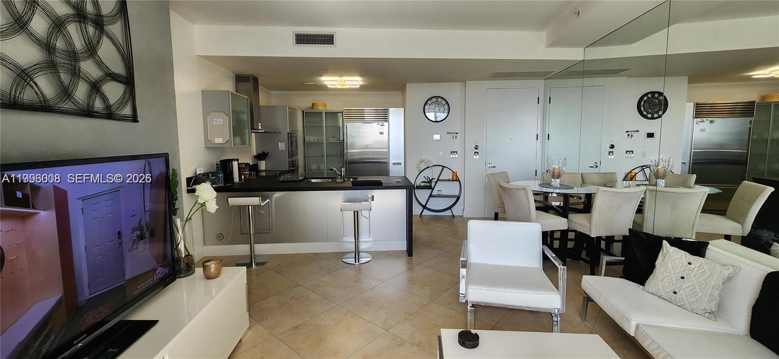 18201 Collins Avenue 4305, Sunny Isles Beach, FL 33160 photo 5