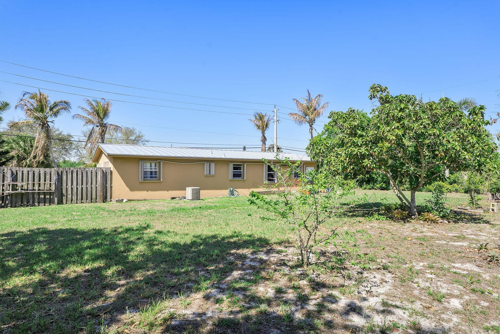 3177 SE Golden Gate Avenue, Stuart, FL 34997 photo 15