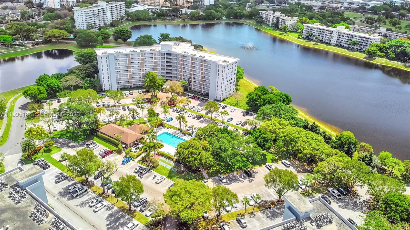 3010 N Course Drive 104, Pompano Beach, FL 33069 photo 2