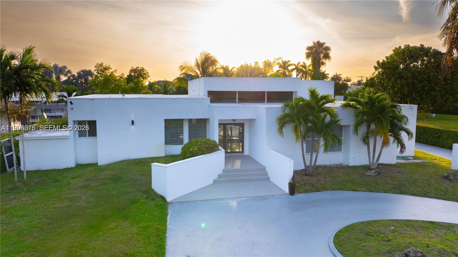 290 NW 125th Avenue, Miami, FL 33182, Miami