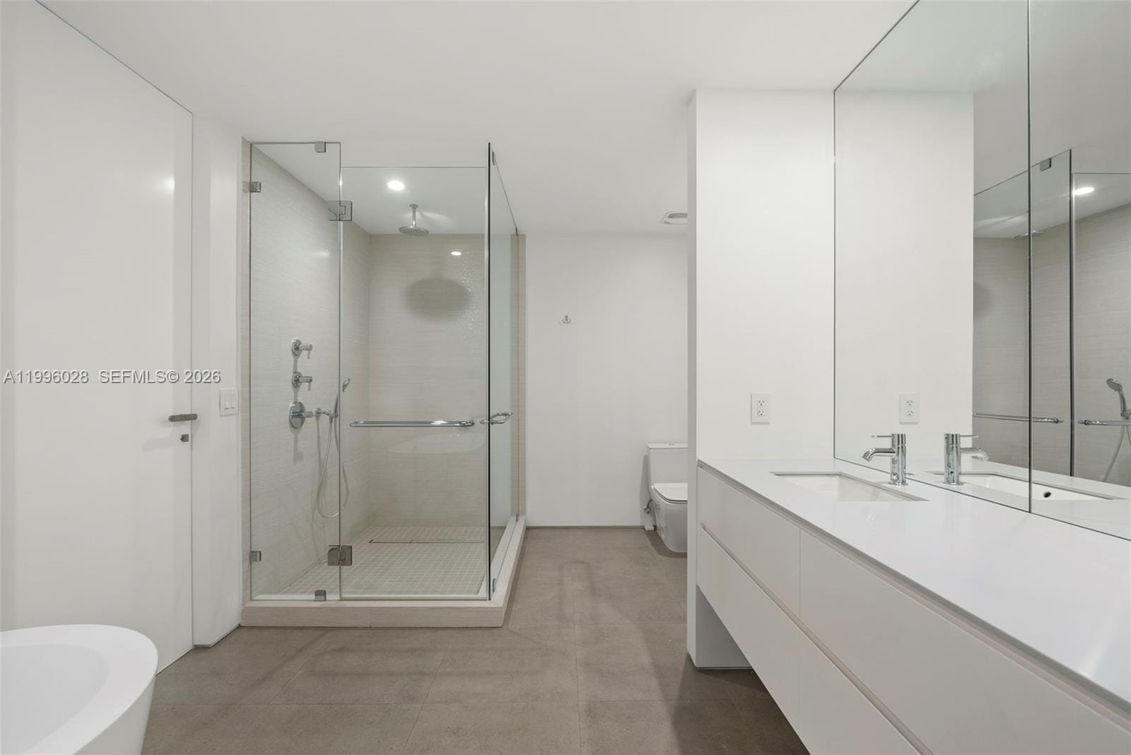 100 S Pointe Drive 1906/07, Miami Beach, FL 33139 photo 29