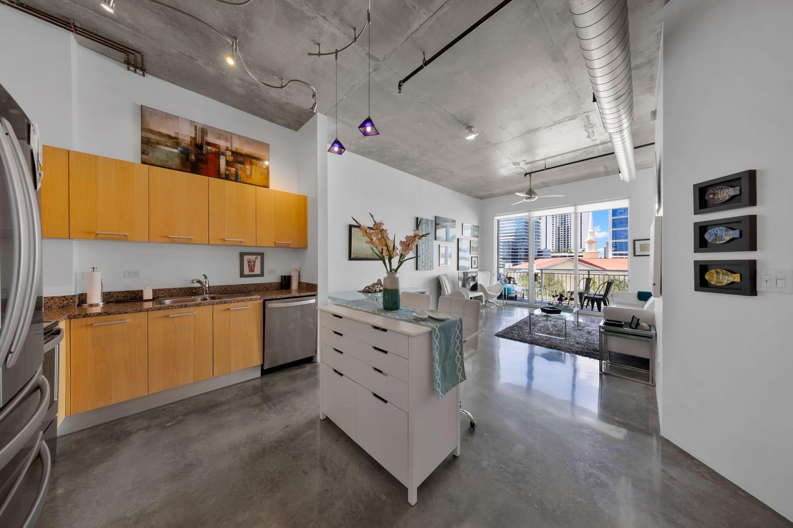 313 NE 2nd Street 602, Fort Lauderdale, FL 33301 photo 2