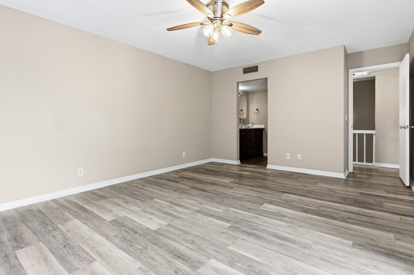 2101 White Pine Circle D, Greenacres, FL 33415 photo 7