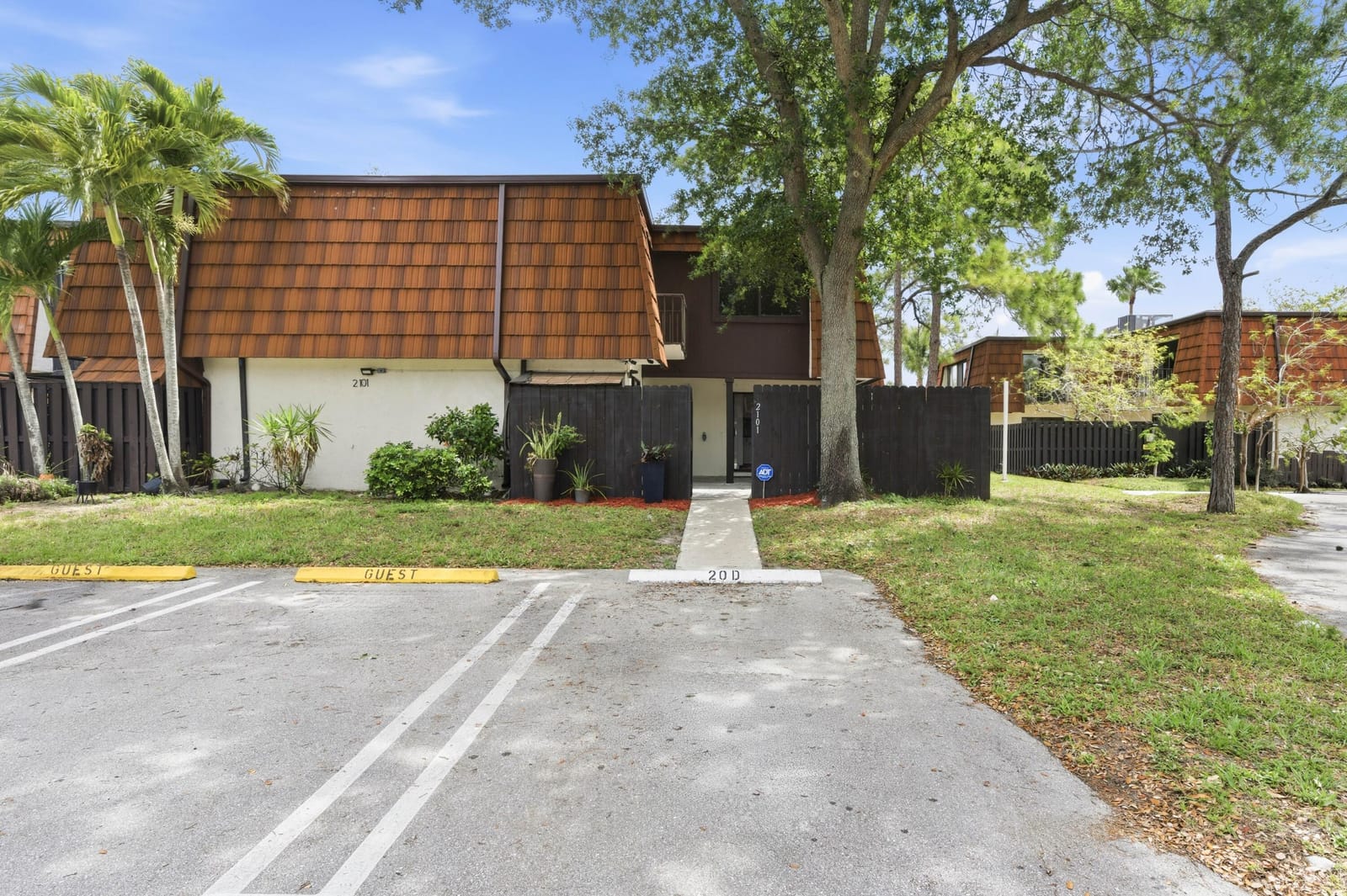 2101 White Pine Circle D, Greenacres, FL 33415 photo 11