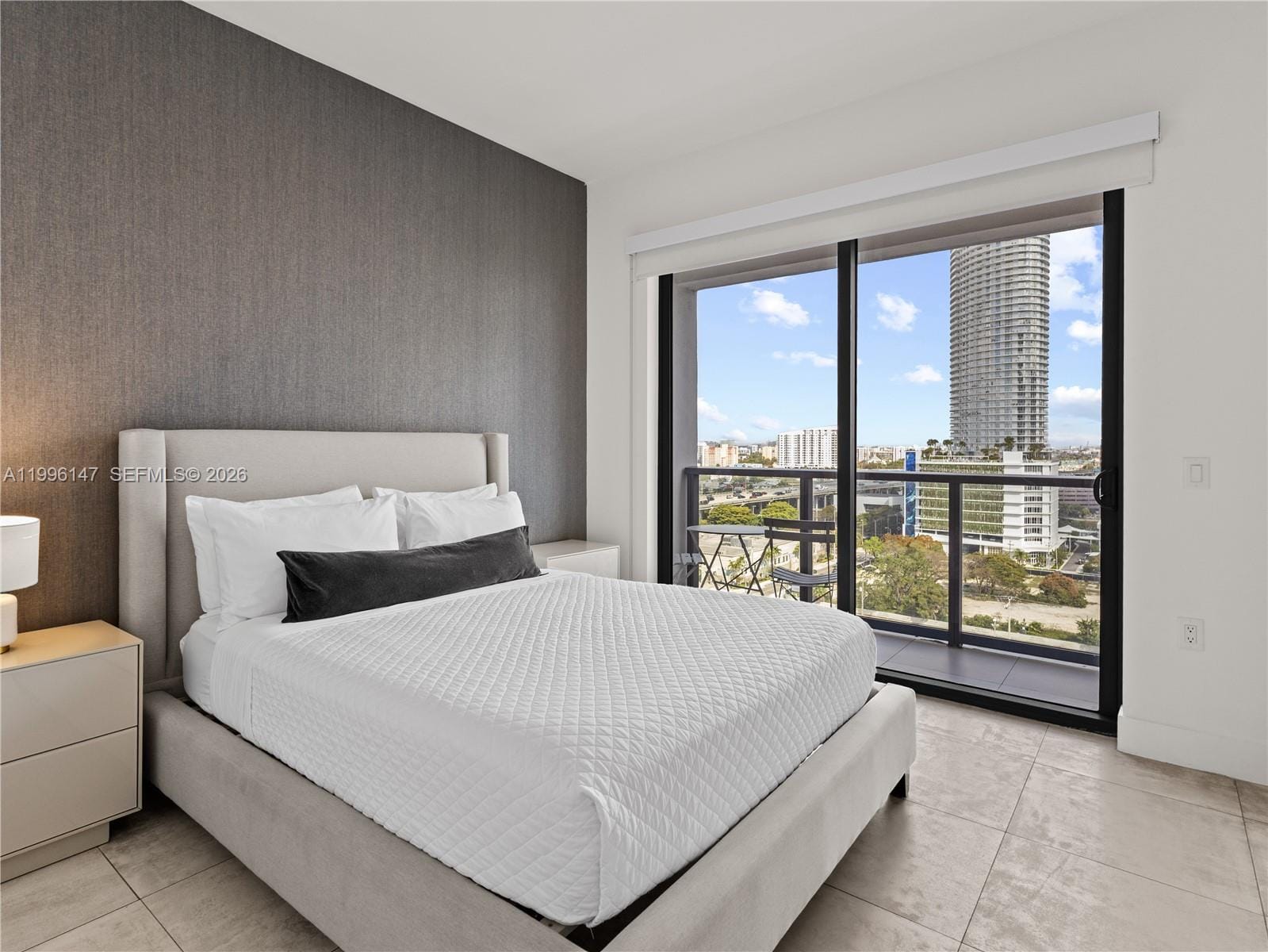 239 SW 9th Street 1403, Miami, FL 33130 photo 7