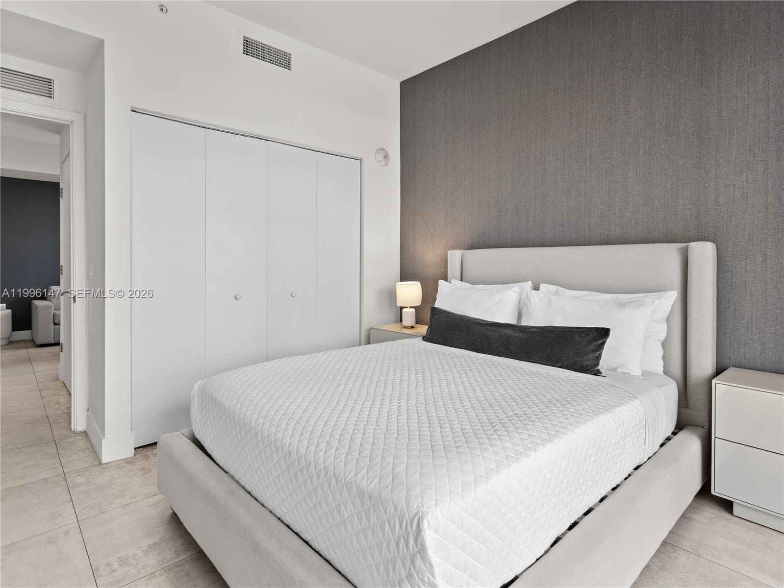 239 SW 9th Street 1403, Miami, FL 33130 photo 8