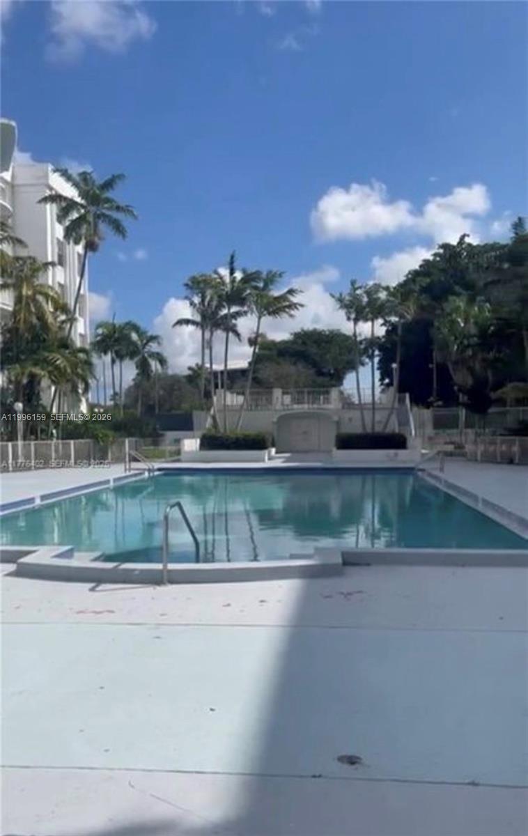 496 NW 165th St Road D611, Miami, FL 33169, Miami