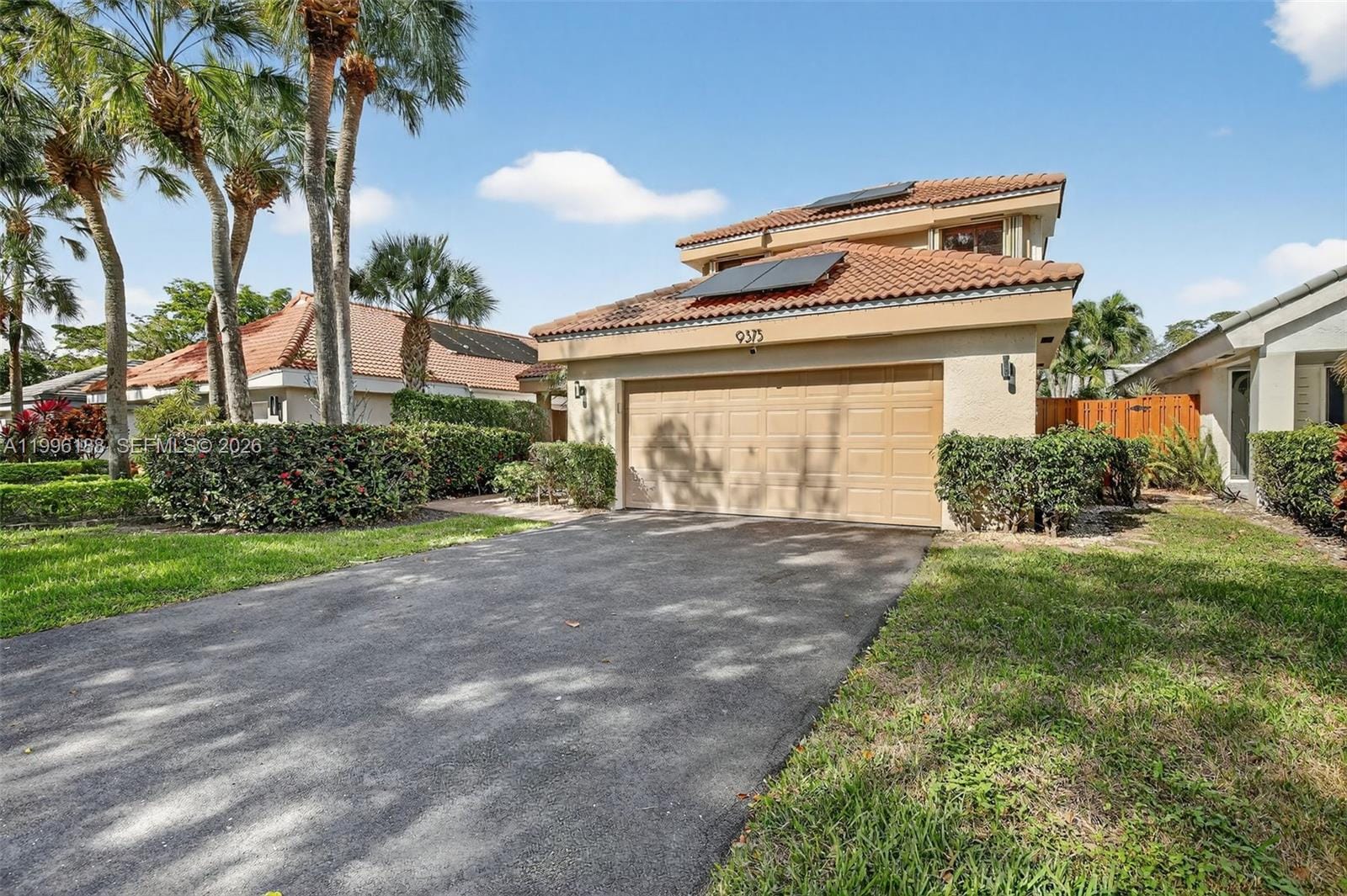 9375 NW 18th Court, Plantation, FL 33322