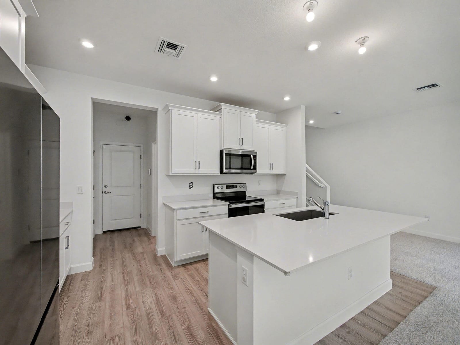 14182 SW Solange Street — photo 7