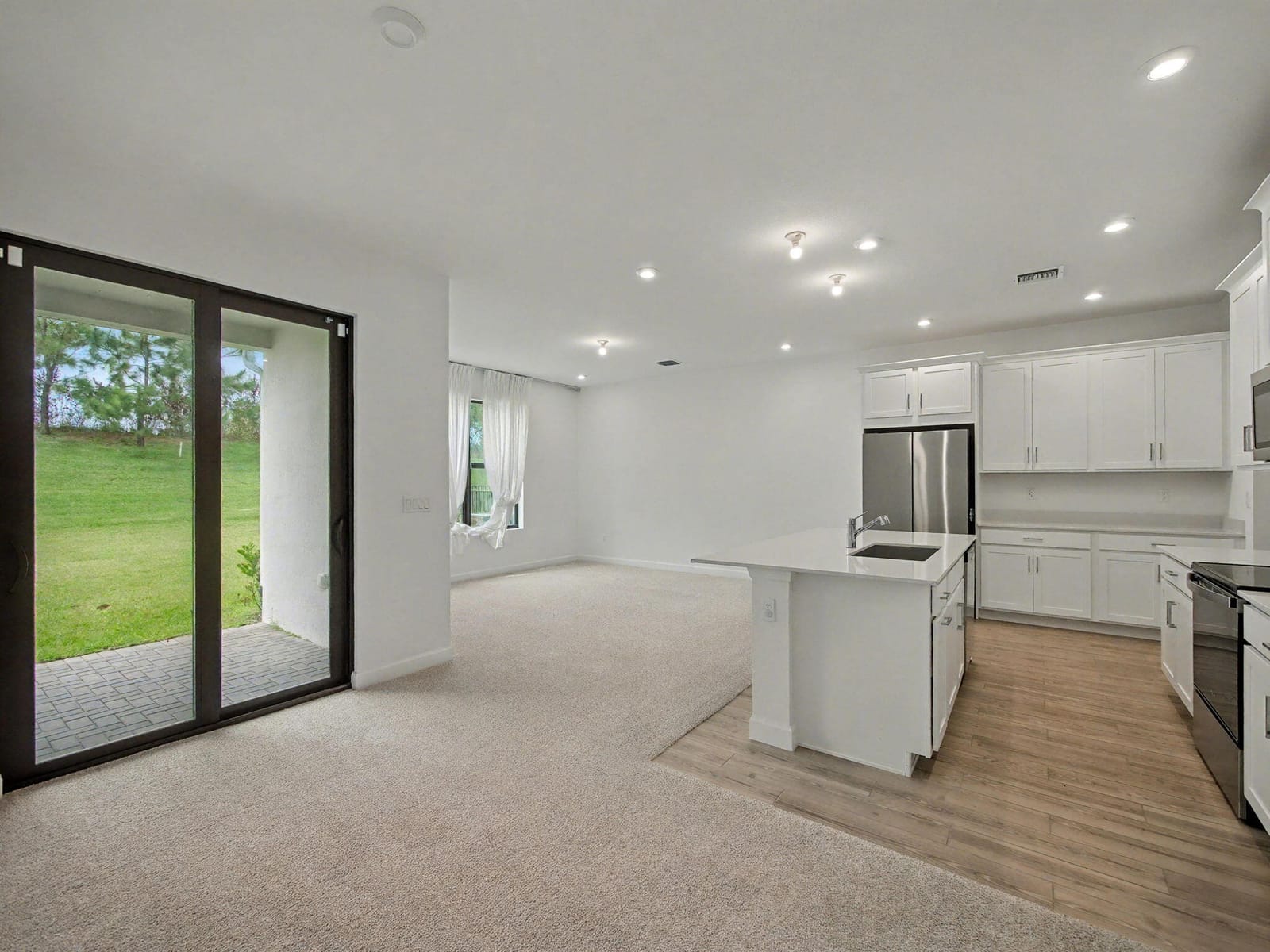 14182 SW Solange Street — photo 10
